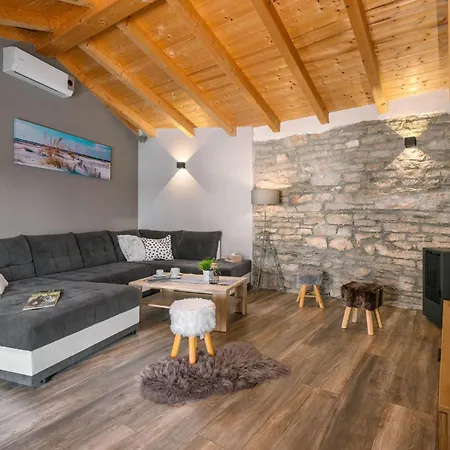 Schönes Haus In Mit Sauna Ferienhaus