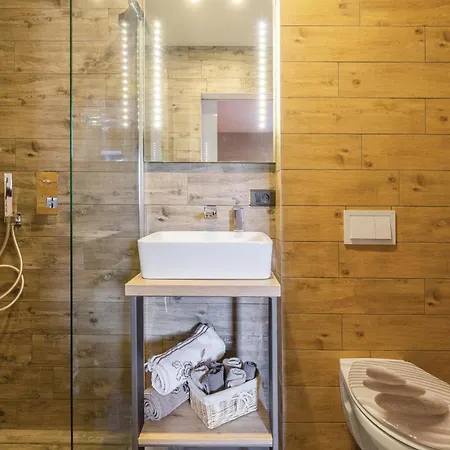 Schönes Haus In Mit Sauna Ferienhaus *